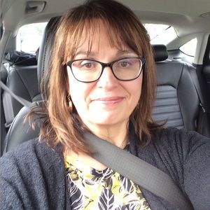 Meet your Posher, Vickie